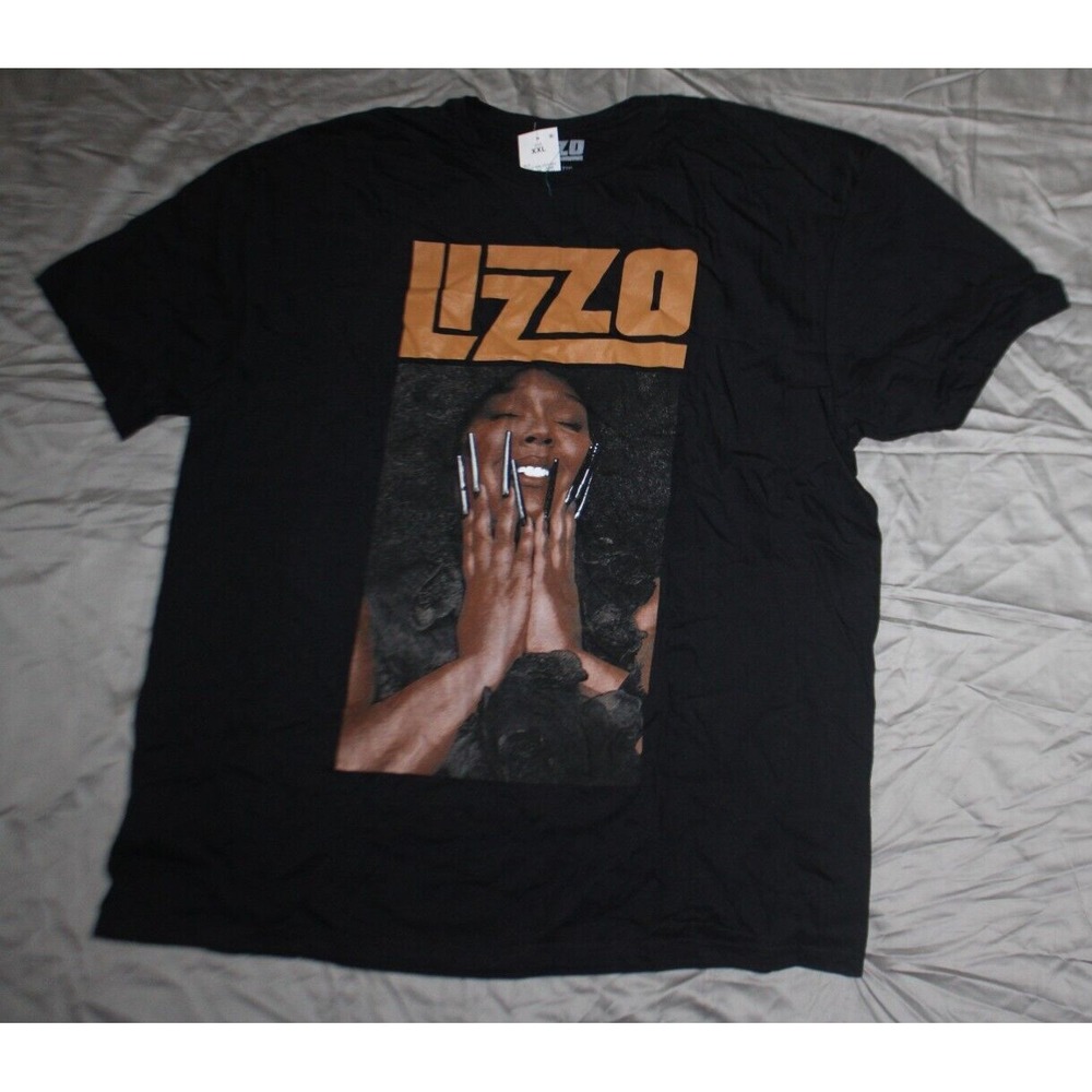 LIZZO Black T-Shirt 100% Cotton Size S *NWT*